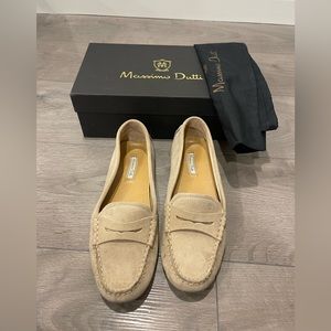 Massimo Dutti flat